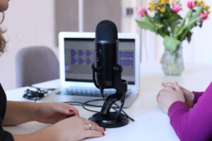 How to Hook Your Podcast Audience With the Intro